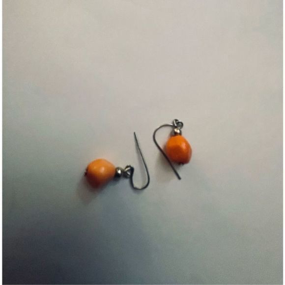 Pretty orange BEAD DANGLE EARRINGS - Picture 4 of 7